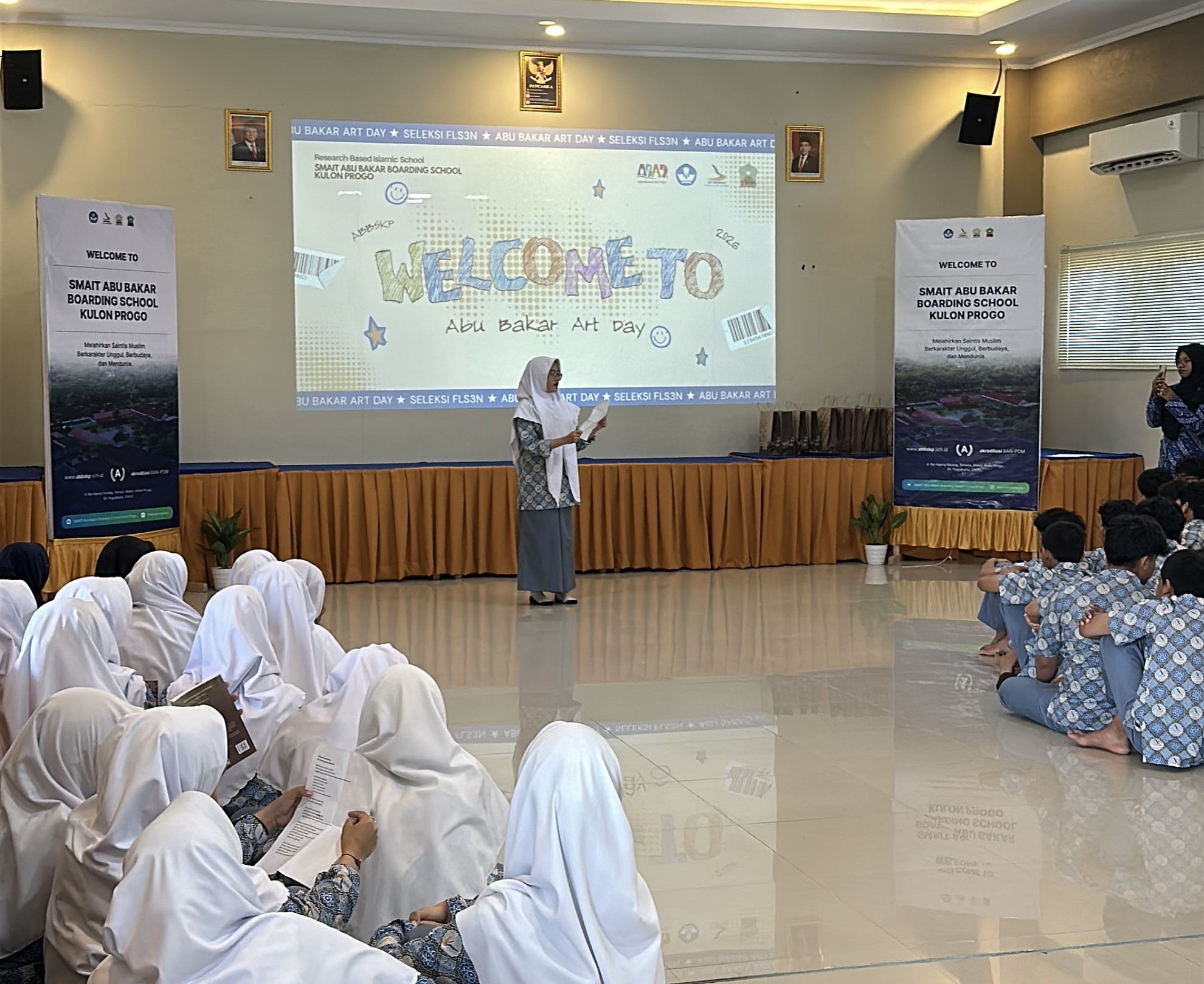 You are currently viewing Semarak Abu Bakar Art Day dan Seleksi FLS3N 2026 di SMAIT Abu Bakar Boarding School Kulon Progo