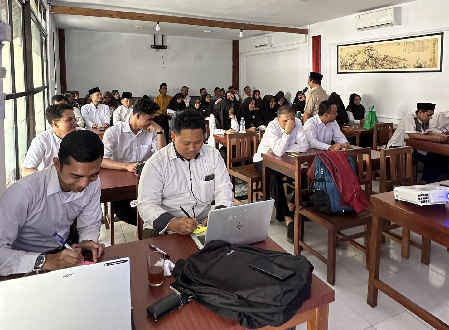 You are currently viewing SMAIT ABBSKP Gelar Agenda Upgrading Ruhiyah Sebagai Sarana Peningkatan Kualitas Spiritual Pegawai